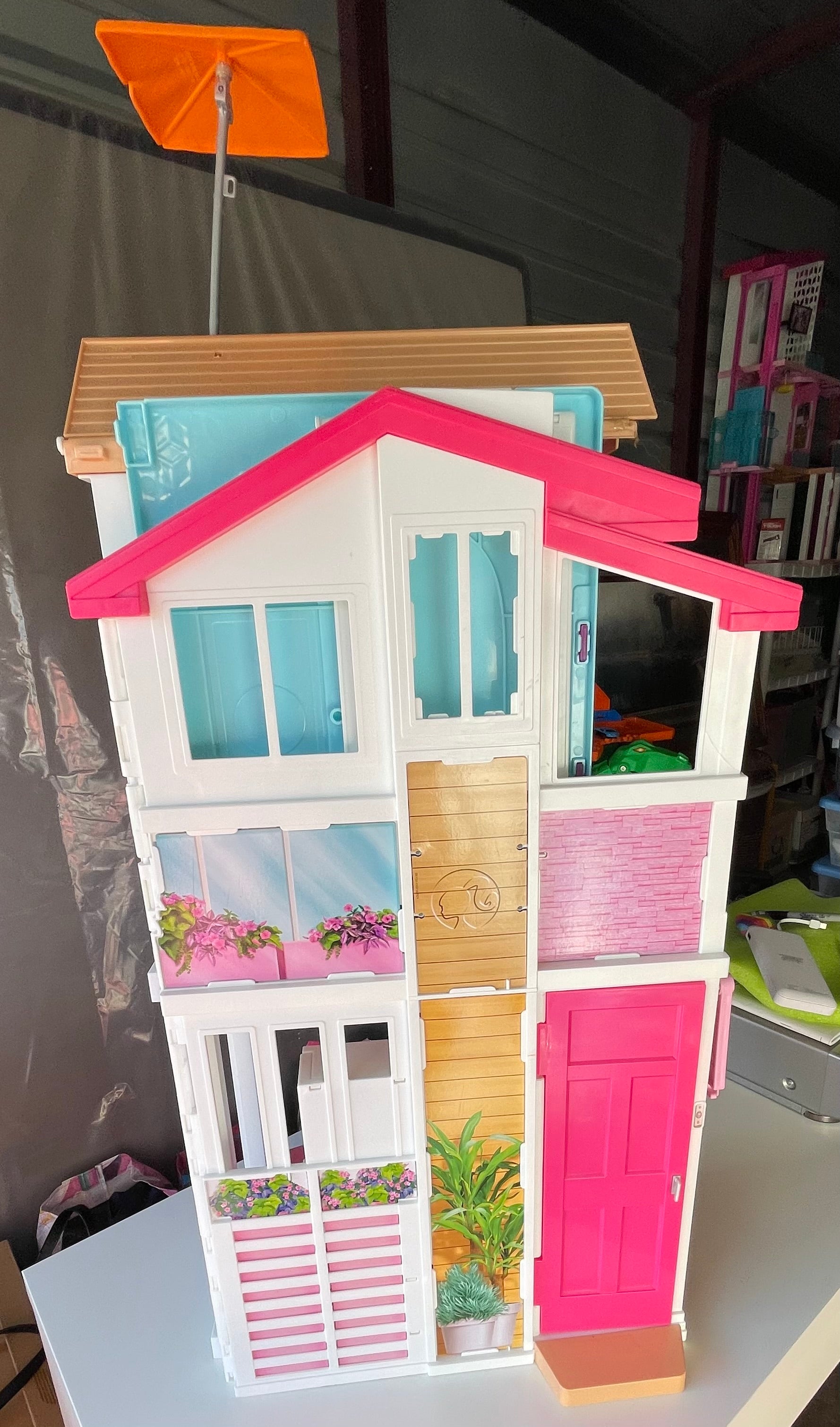 Barbie Large Doll House OBO