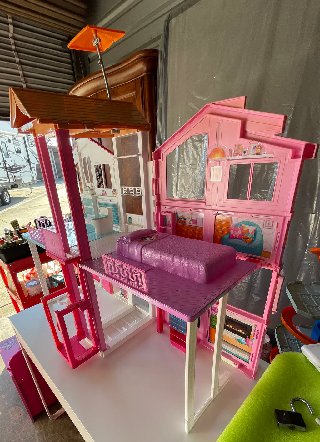 Barbie Large Doll House OBO