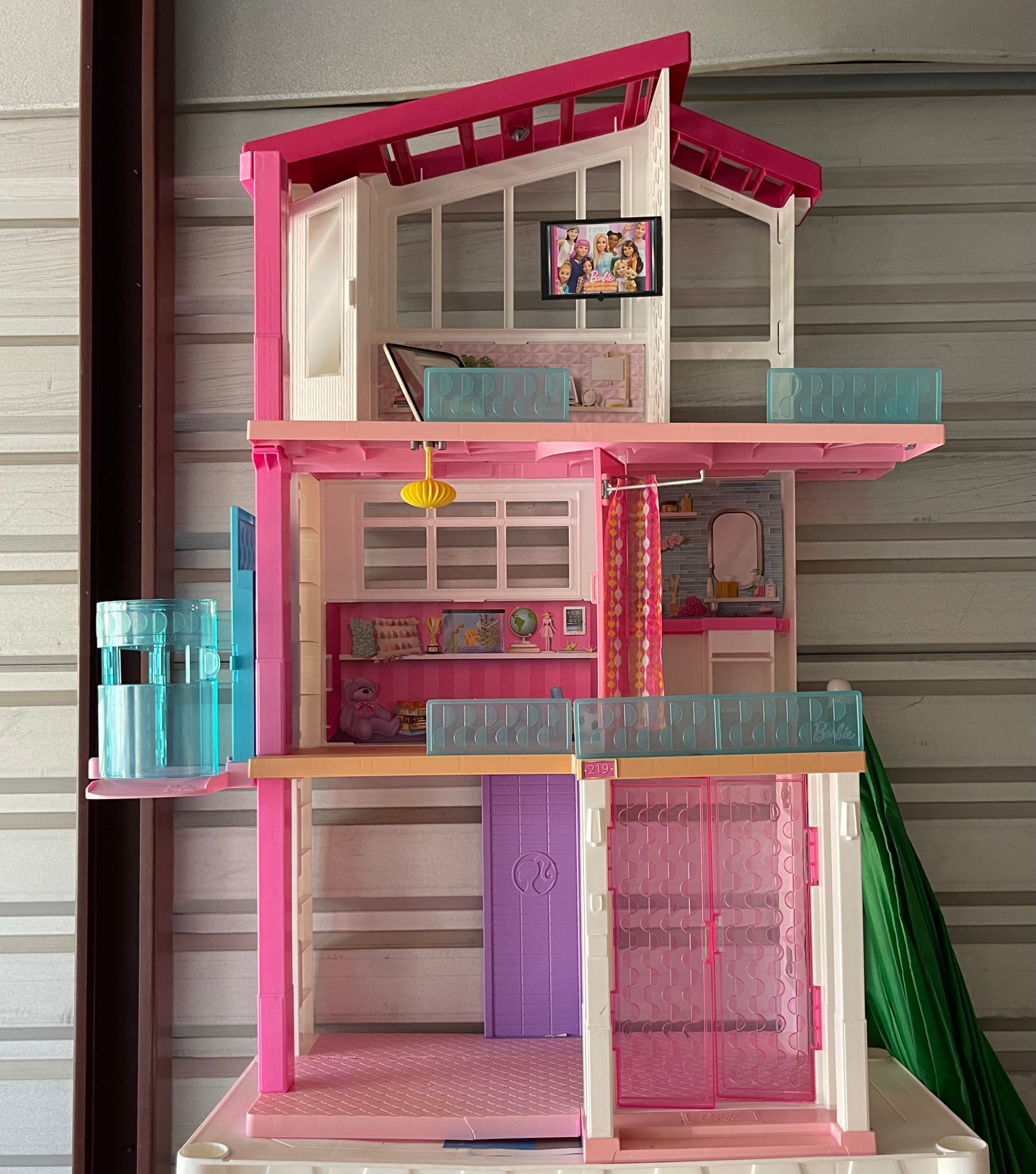 Barbie Doll House OBO