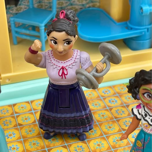 Disney Encanto Magical Casa Madrigal Playset OBO